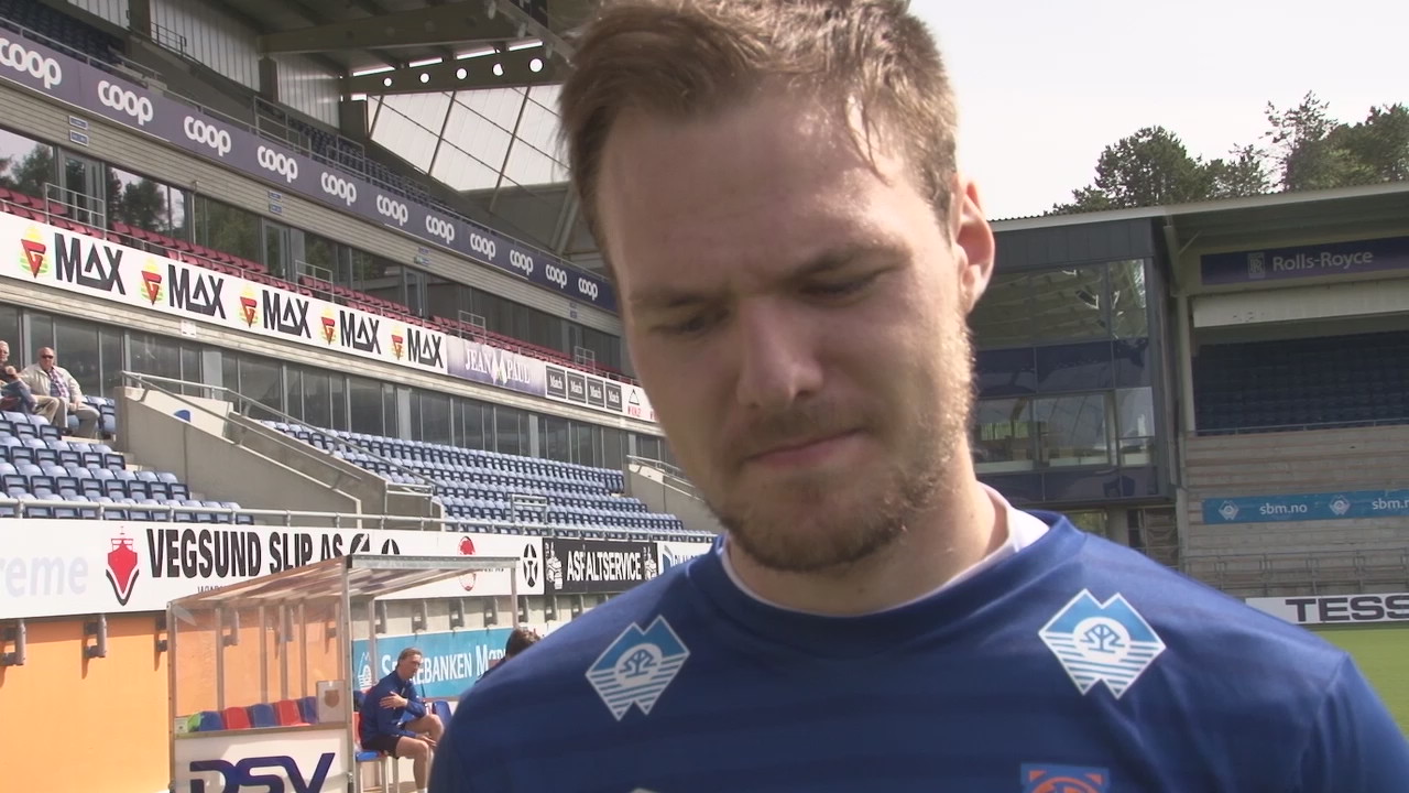 - Håper vi kan kontrollere kampen